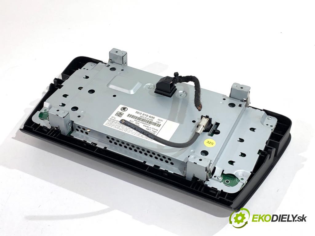 SKODA OCTAVIA III Kombi 2015 110 kW 2.0 TDI 1968 Dislpej 5E0919606 (Prístrojová doska)