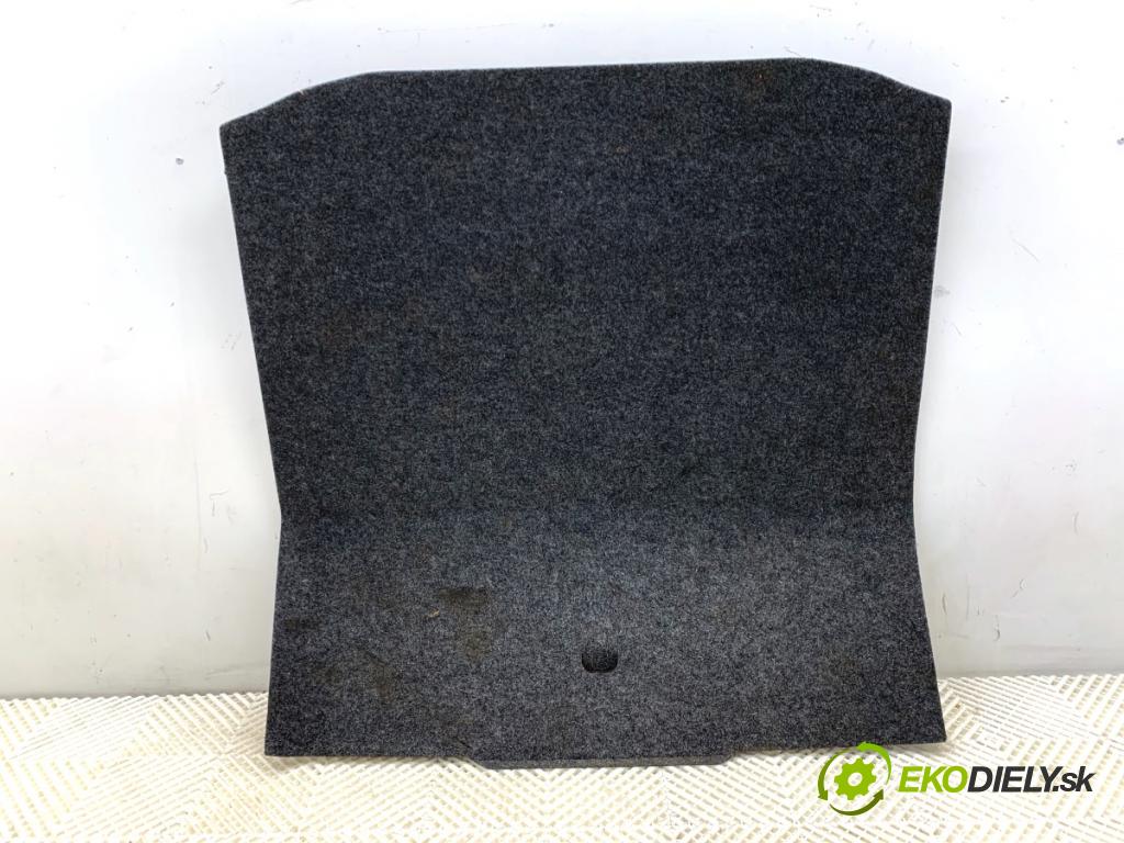 SKODA OCTAVIA III Kombi 2015 110 kW 2.0 TDI 1968 KRYTINA: kufra 5E9863463K