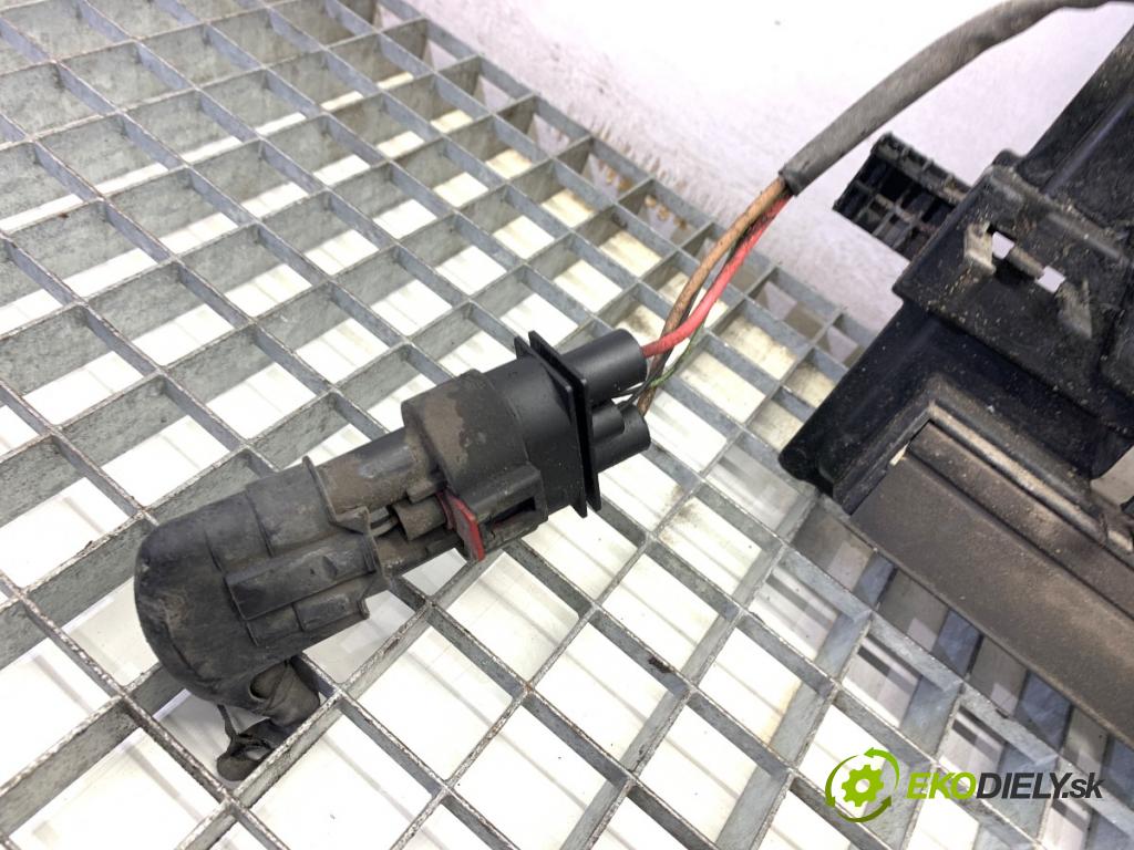 SKODA OCTAVIA III Kombi 2015 110 kW 2.0 TDI 1968 ventilátor chladiče 5Q0121203CN (Ventilátor)