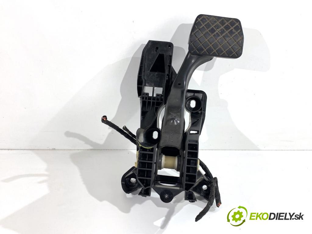 SKODA OCTAVIA III Kombi 2015 110 kW 2.0 TDI 1968 PEDÁL: manuálne 5Q1721117E (Potenciometer plynového pedálu)