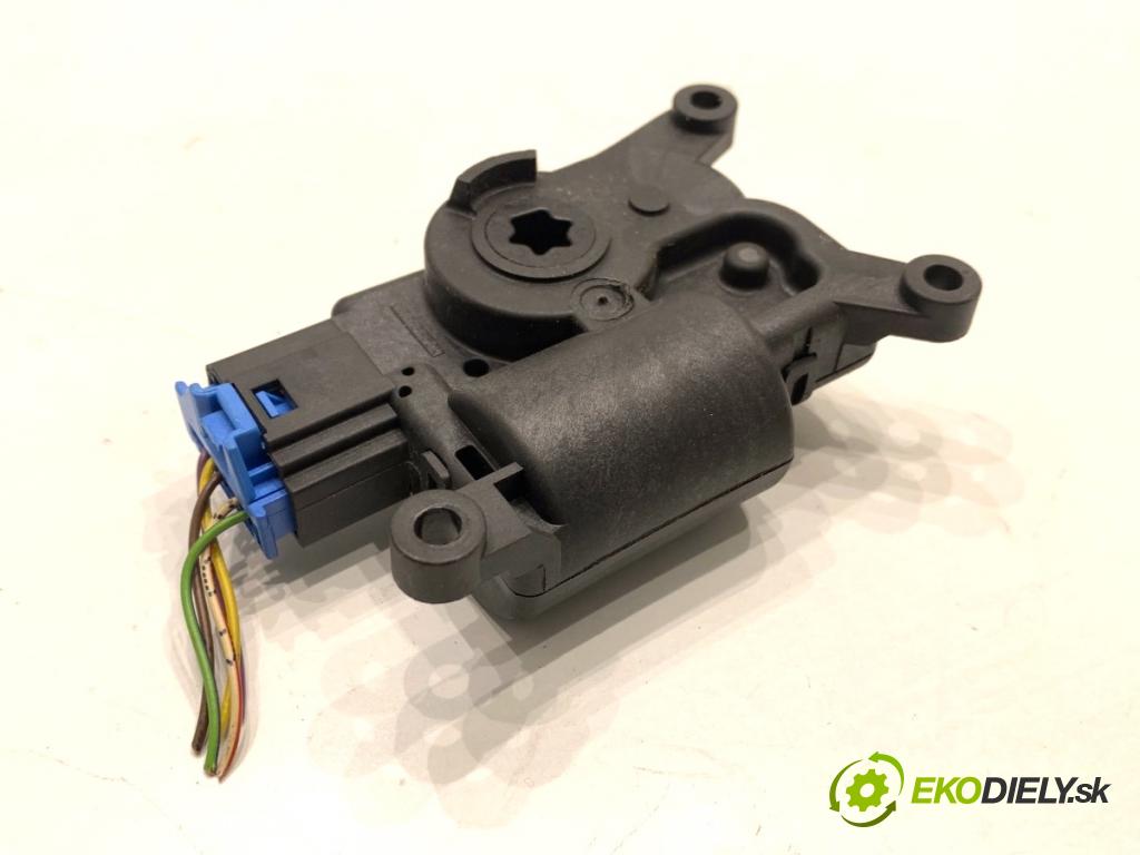 SKODA OCTAVIA III Kombi 2015 110 kW 2.0 TDI 1968 Motor kúrenia 5Q0907511D