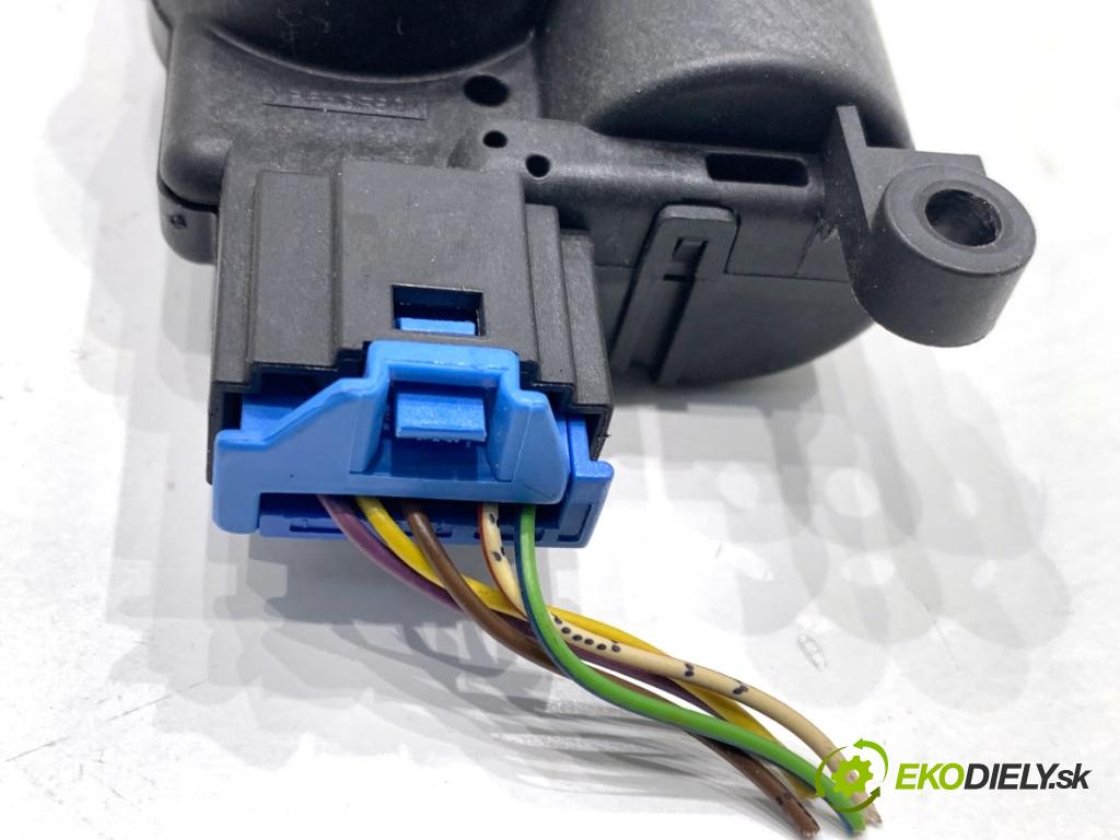 SKODA OCTAVIA III Kombi 2015 110 kW 2.0 TDI 1968 Motor kúrenia 5Q0907511D