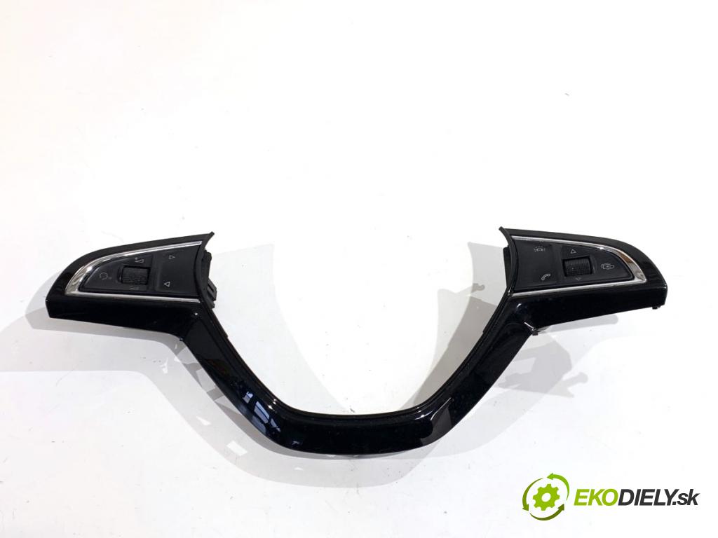 SKODA OCTAVIA III Kombi 2015 110 kW 2.0 TDI 1968 SPÍNAČE: volantu 3V0919719A