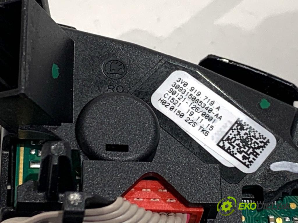 SKODA OCTAVIA III Kombi 2015 110 kW 2.0 TDI 1968 SPÍNAČE: volantu 3V0919719A