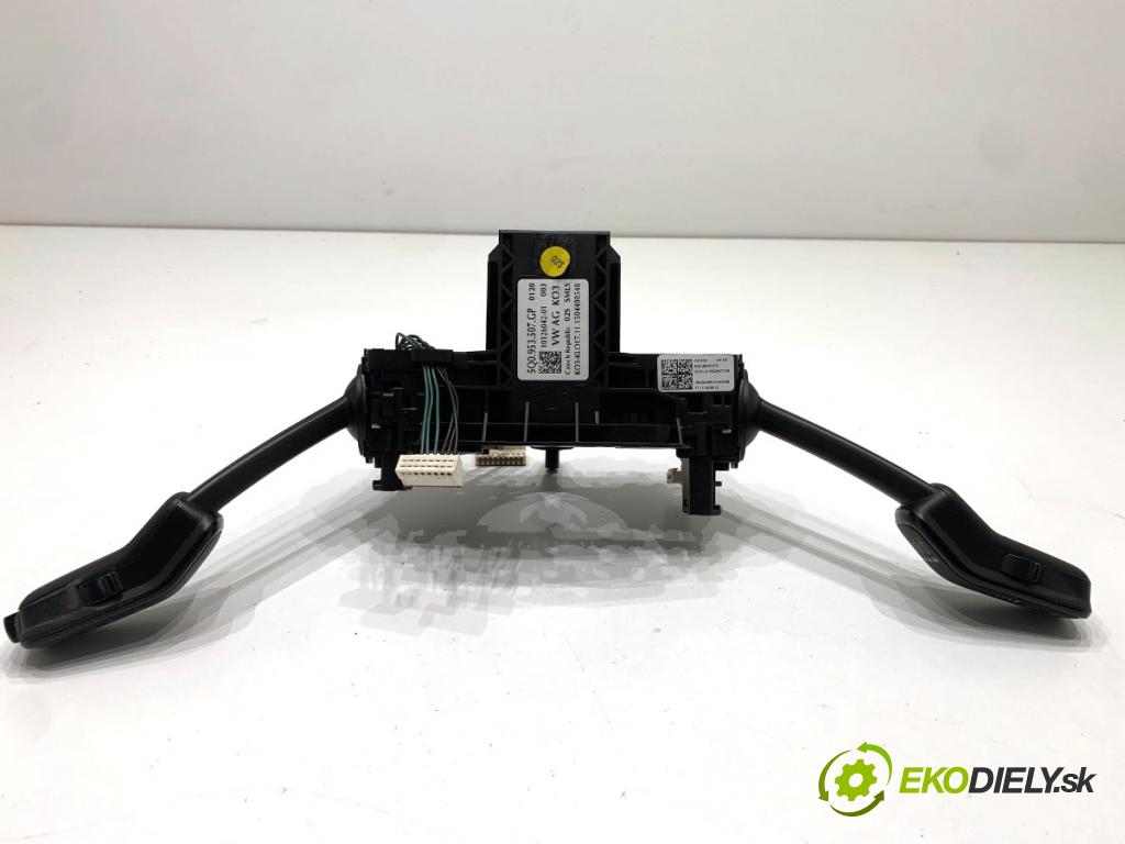 SKODA OCTAVIA III Kombi 2015 110 kW 2.0 TDI 1968 Prepínač kombinovaný 5Q0953507GP (Prepínacie páčky pod volantom)