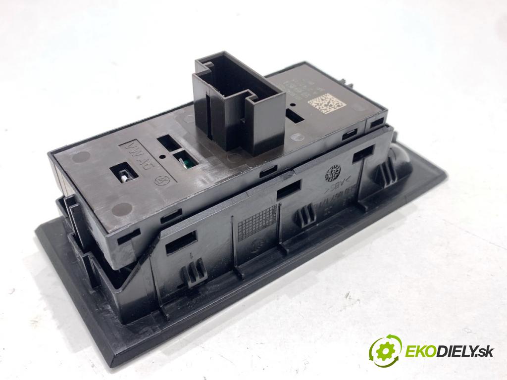 SKODA OCTAVIA III Kombi 2015 110 kW 2.0 TDI 1968 Prepínač okien 5E0959857A (Prepínacie páčky pod volantom)