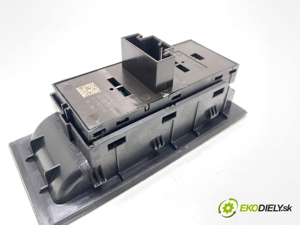 SKODA OCTAVIA III Kombi 2015 110 kW 2.0 TDI 1968 Prepínač okien 5E0959857A (Prepínacie páčky pod volantom)