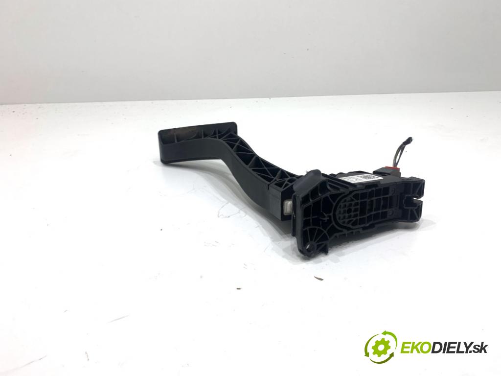 SKODA OCTAVIA III Kombi 2015 110 kW 2.0 TDI 1968 potenciometr plynového pedálu  (Potenciometr plynového pedálu)