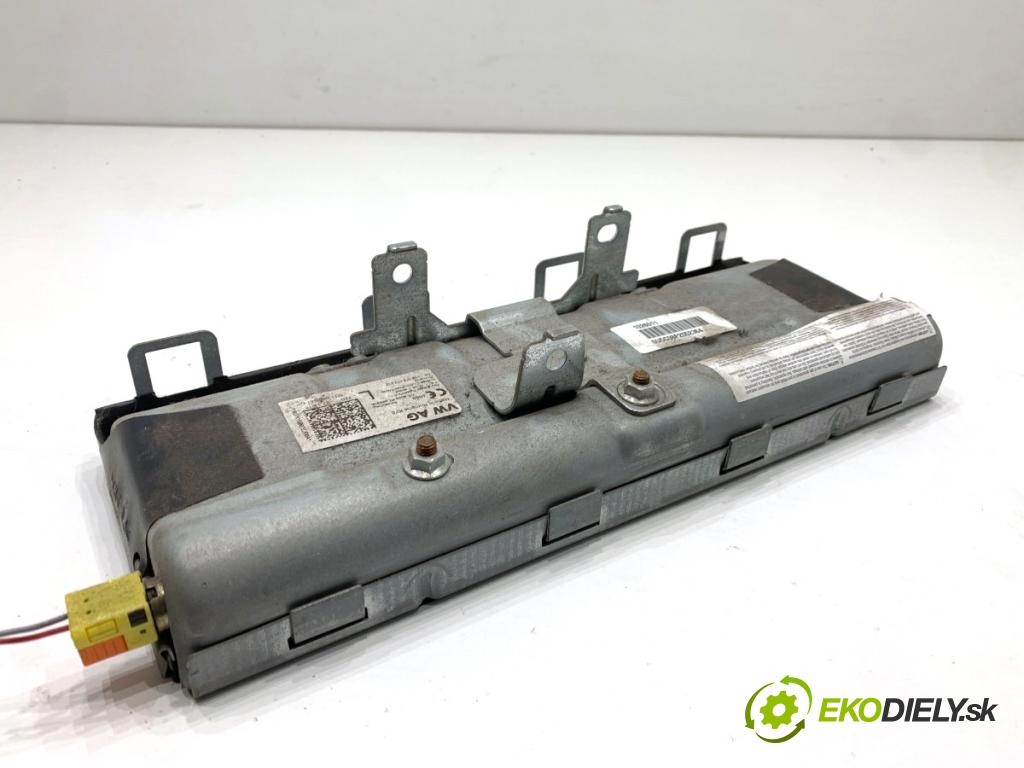 SKODA OCTAVIA III Kombi 2015 110 kW 2.0 TDI 1968 AirBag koleno: 5G1880841C