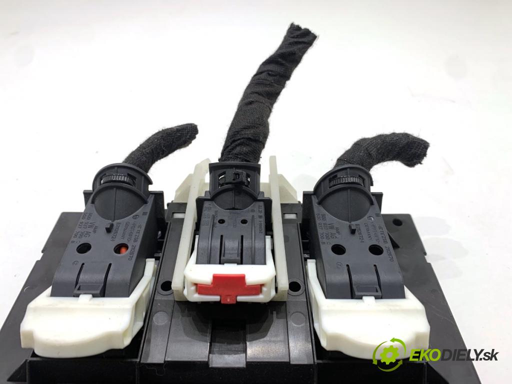 SKODA OCTAVIA III Kombi 2015 110 kW 2.0 TDI 1968 modul komfortu 5Q0937086AK (Komfortní modul)