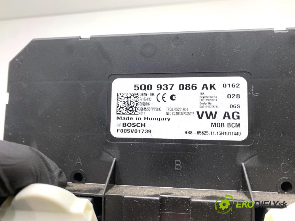 SKODA OCTAVIA III Kombi 2015 110 kW 2.0 TDI 1968 Modul komfortu 5Q0937086AK (Modul komfortu)