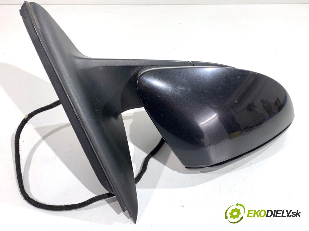 SKODA OCTAVIA III Kombi 2015 110 kW 2.0 TDI 1968 Spätné zrkadlo pravy LF9R