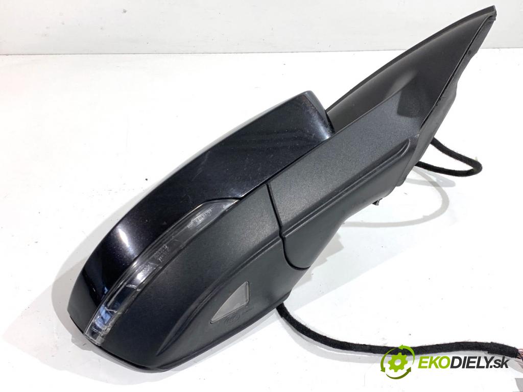 SKODA OCTAVIA III Kombi 2015 110 kW 2.0 TDI 1968 Spätné zrkadlo pravy LF9R