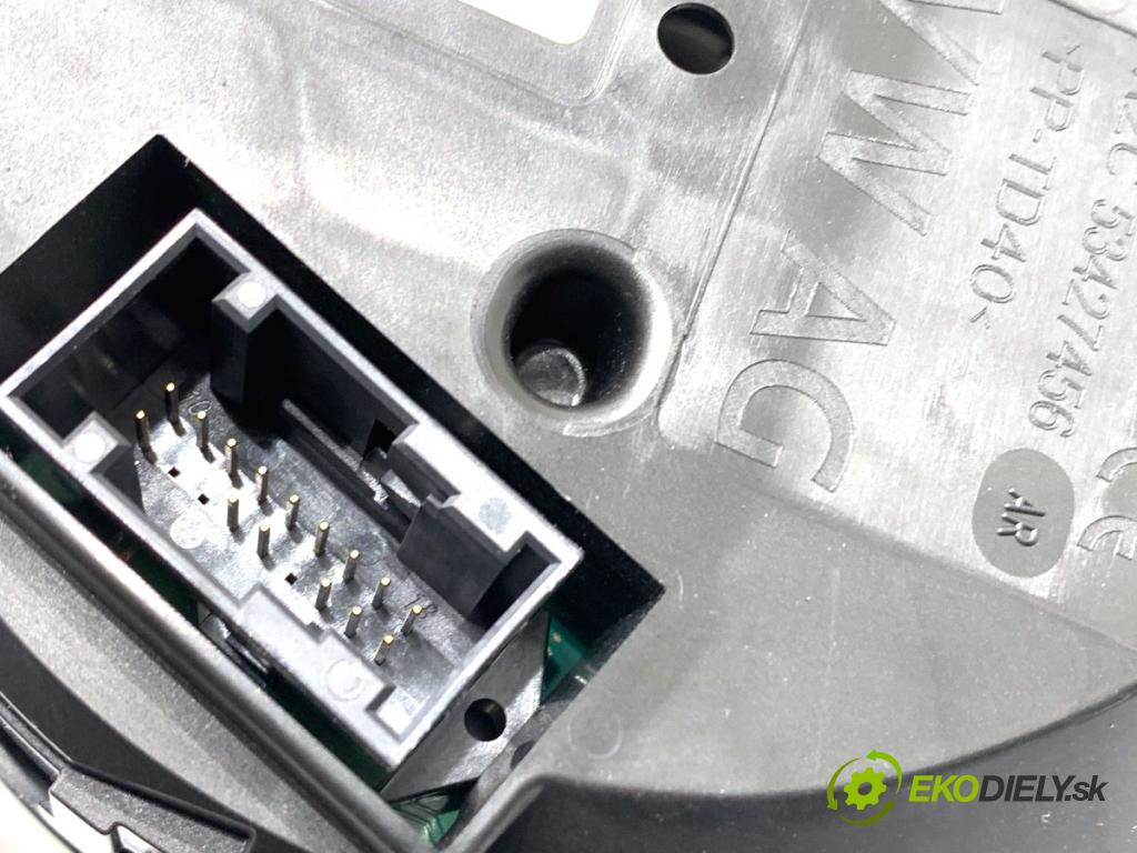 SKODA OCTAVIA III Kombi 2015 110 kW 2.0 TDI 1968 prístrojovka 5E0920751B (Přístrojová deska)