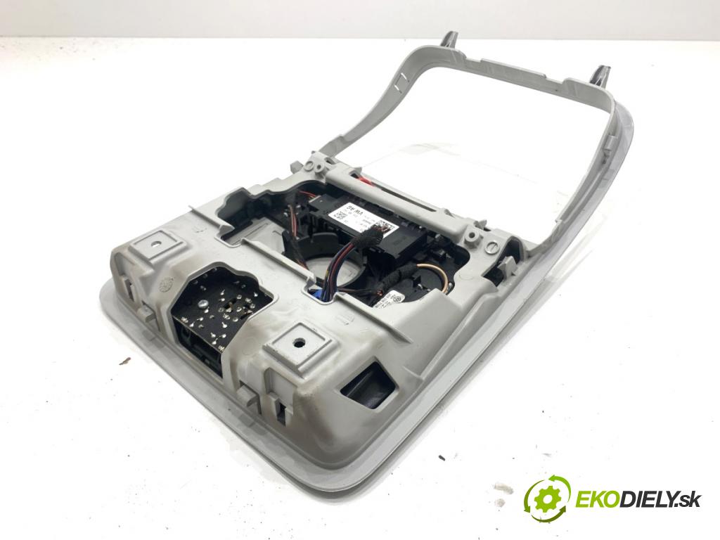 SKODA OCTAVIA III Kombi 2015 110 kW 2.0 TDI 1968 Svetlo stropné 5Q0951171