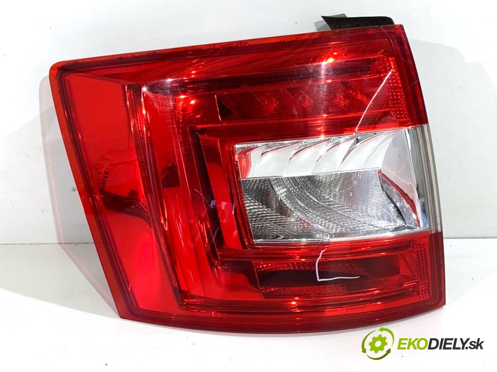 SKODA OCTAVIA III Kombi 2015 110 kW 2.0 TDI 1968 Svetlo ľavy zad 5E9945095A