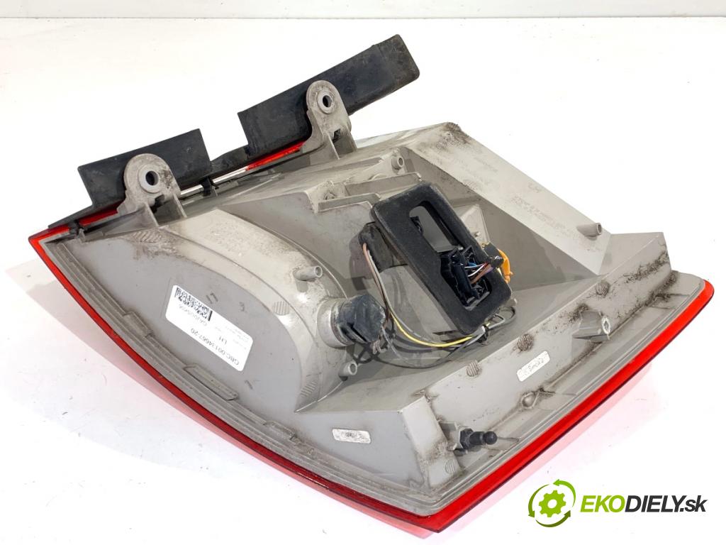 SKODA OCTAVIA III Kombi 2015 110 kW 2.0 TDI 1968 Svetlo ľavy zad 5E9945095A