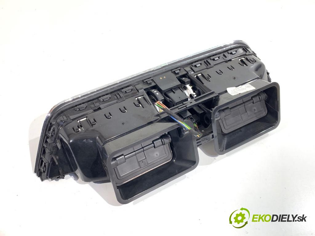 SKODA OCTAVIA III Kombi 2015 110 kW 2.0 TDI 1968 Mriežky kúrenia predný 5E0820951A