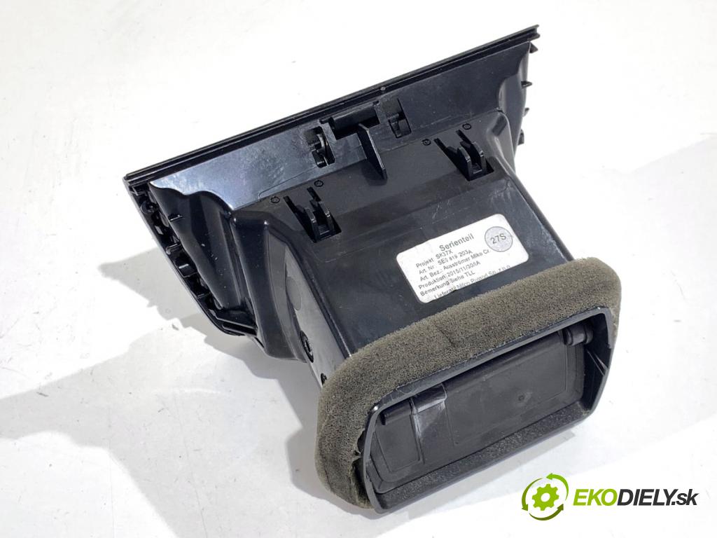 SKODA OCTAVIA III Kombi 2015 110 kW 2.0 TDI 1968 Mriežky kúrenia zad 5E0819203A