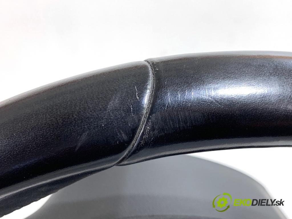 SKODA OCTAVIA III Kombi 2015 110 kW 2.0 TDI 1968 Volant 3V0419091L (Volant)