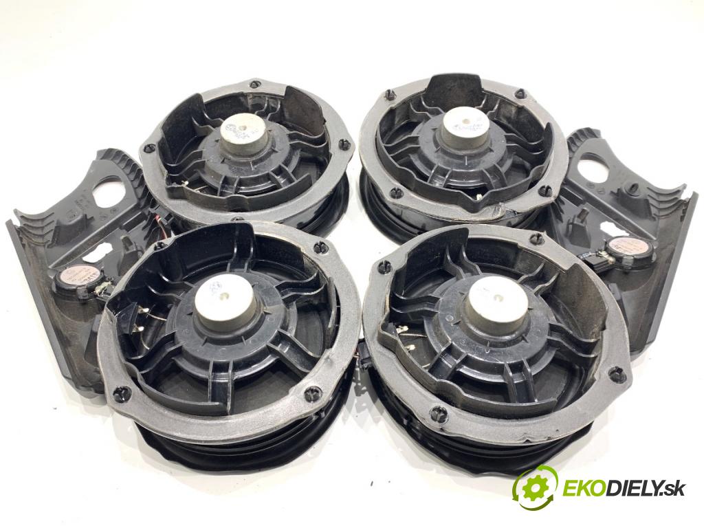 SKODA OCTAVIA III Kombi 2015 110 kW 2.0 TDI 1968 reproduktory 5E0035411B