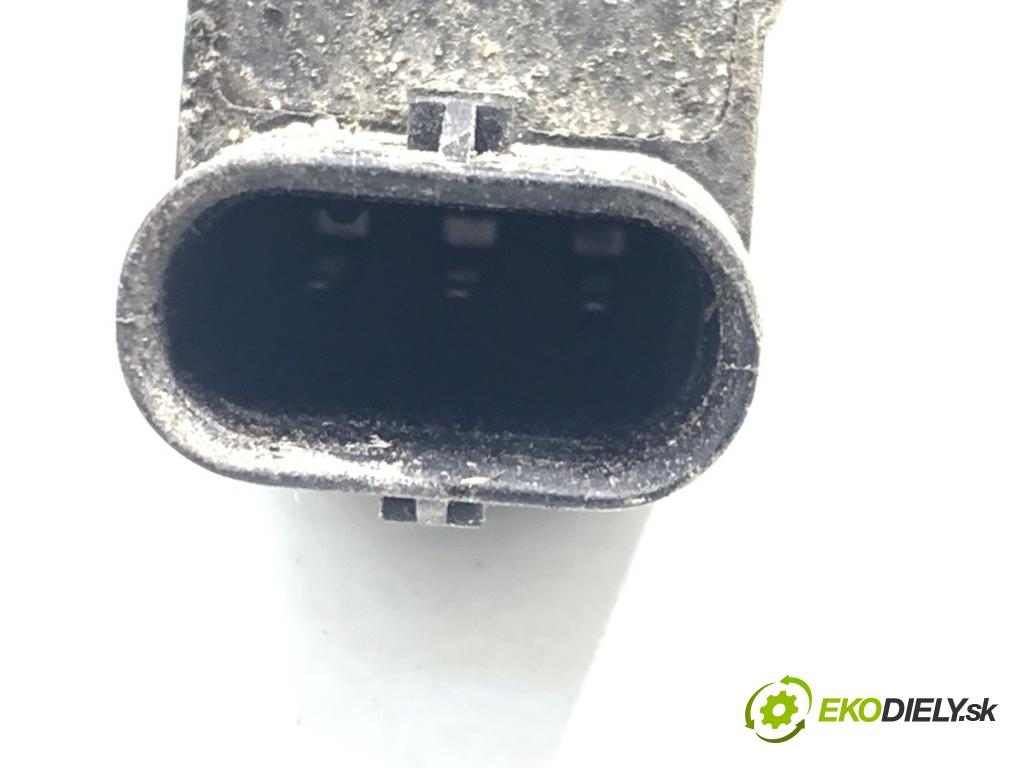 SKODA OCTAVIA III Kombi 2015 110 kW 2.0 TDI 1968 snímač PDC 5Q0919275C