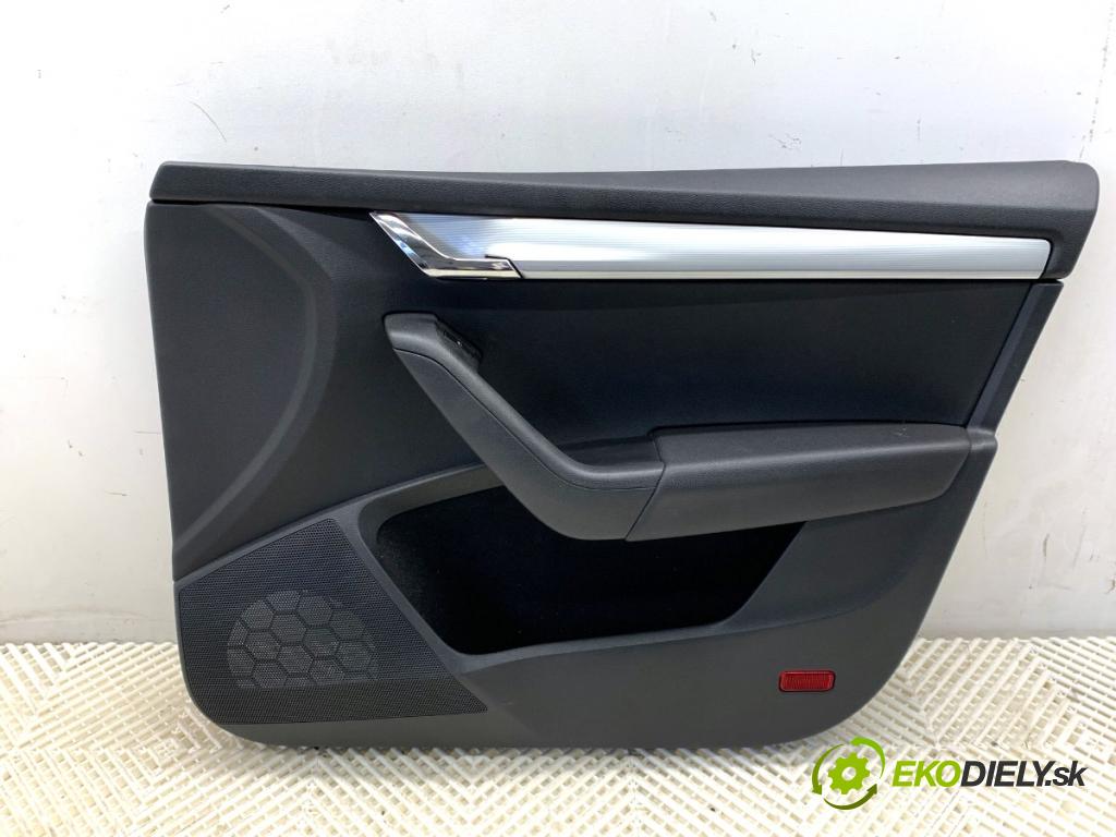 SKODA OCTAVIA III Kombi 2015 110 kW 2.0 TDI 1968 čalúnenie Dvere pravy predný 