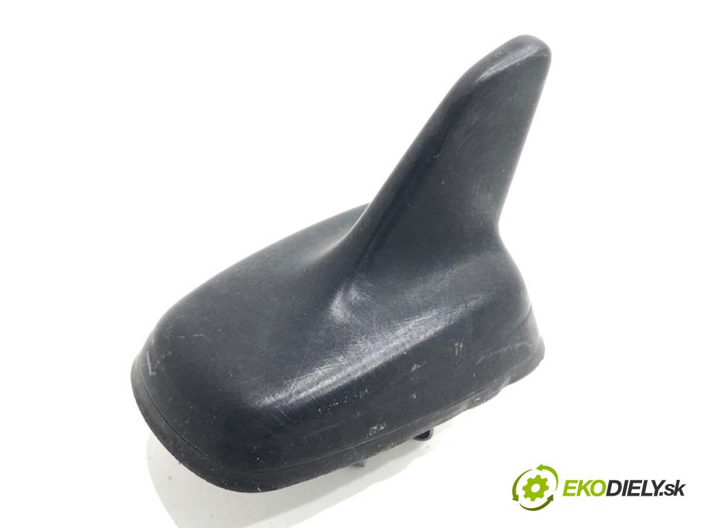 SKODA OCTAVIA III Kombi 2015 110 kW 2.0 TDI 1968 ANTENA 5Q0035507A