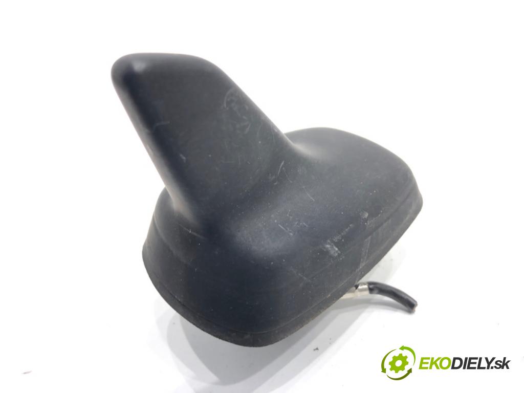 SKODA OCTAVIA III Kombi 2015 110 kW 2.0 TDI 1968 ANTENA 5Q0035507A