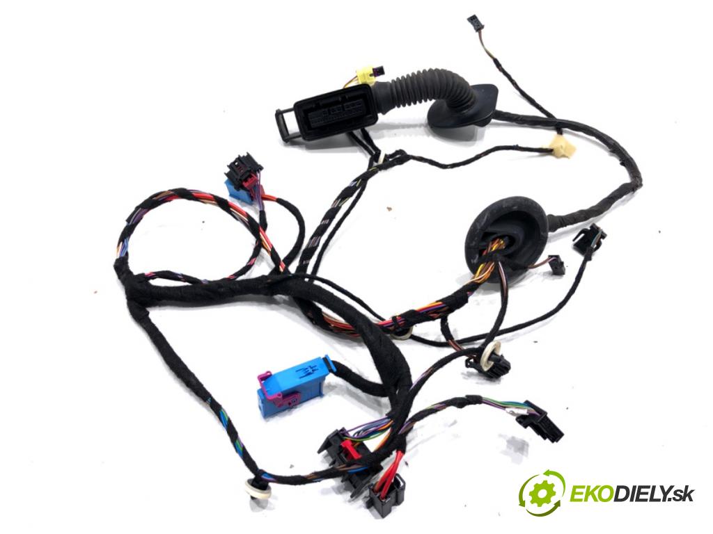 SKODA OCTAVIA III Kombi 2015 110 kW 2.0 TDI 1968 káblovačka dveře přední část levý 