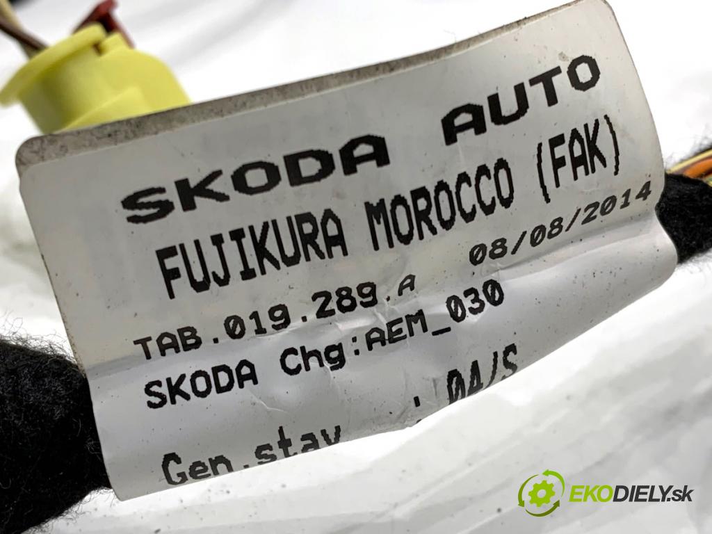 SKODA OCTAVIA III Kombi 2015 110 kW 2.0 TDI 1968 Káblovačka Dvere predný pravy 5E1971121N