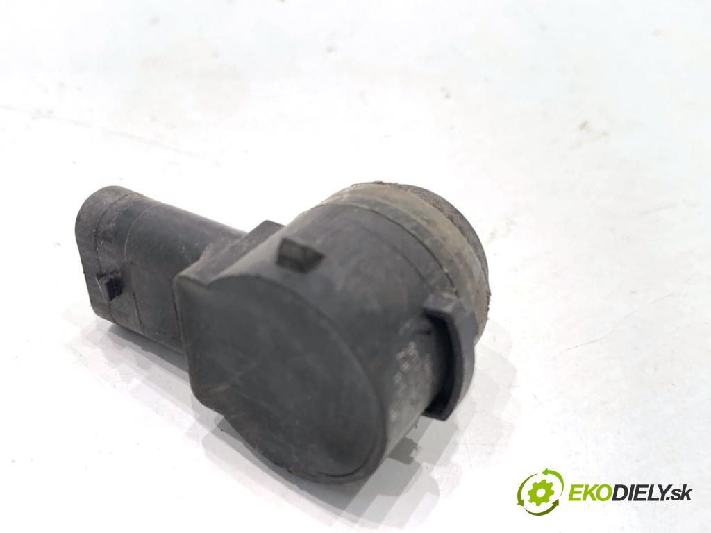 SKODA OCTAVIA III Kombi 2015 110 kW 2.0 TDI 1968 snímač PDC 5Q0919275B