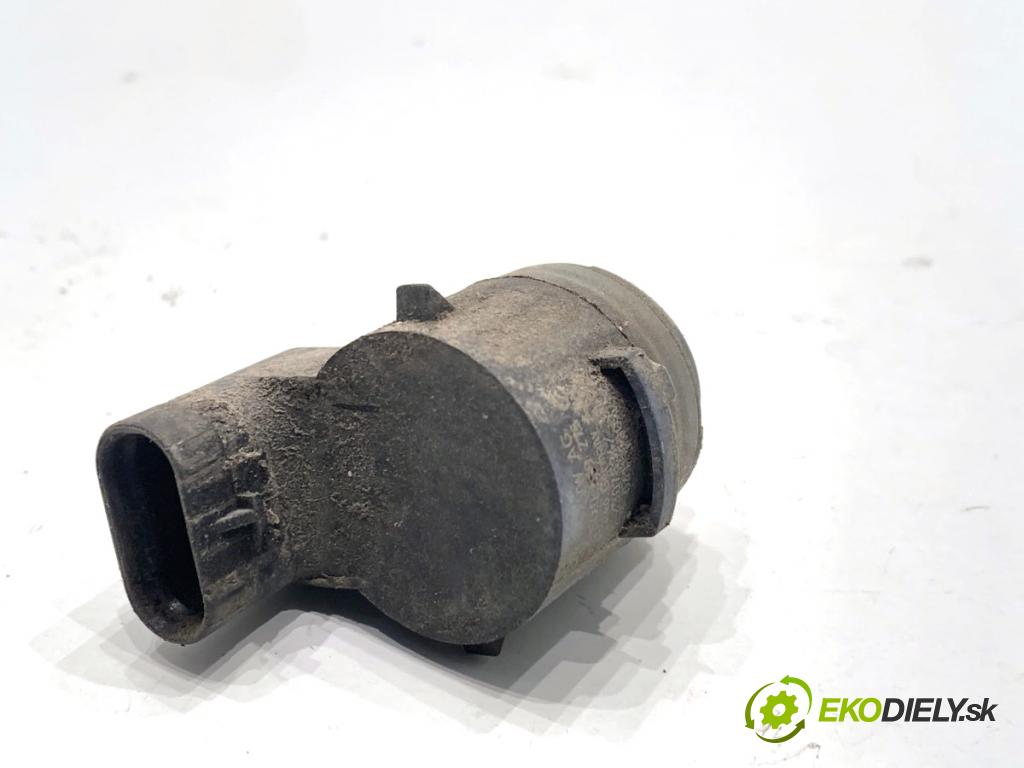 SKODA OCTAVIA III Kombi 2015 110 kW 2.0 TDI 1968 snímač PDC 5Q0919275C