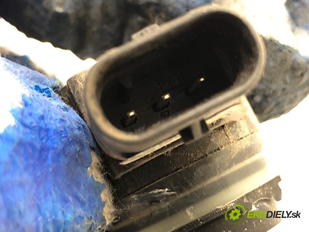 SKODA OCTAVIA III Kombi 2015 110 kW 2.0 TDI 1968 Snímač PDC 5Q0919275B