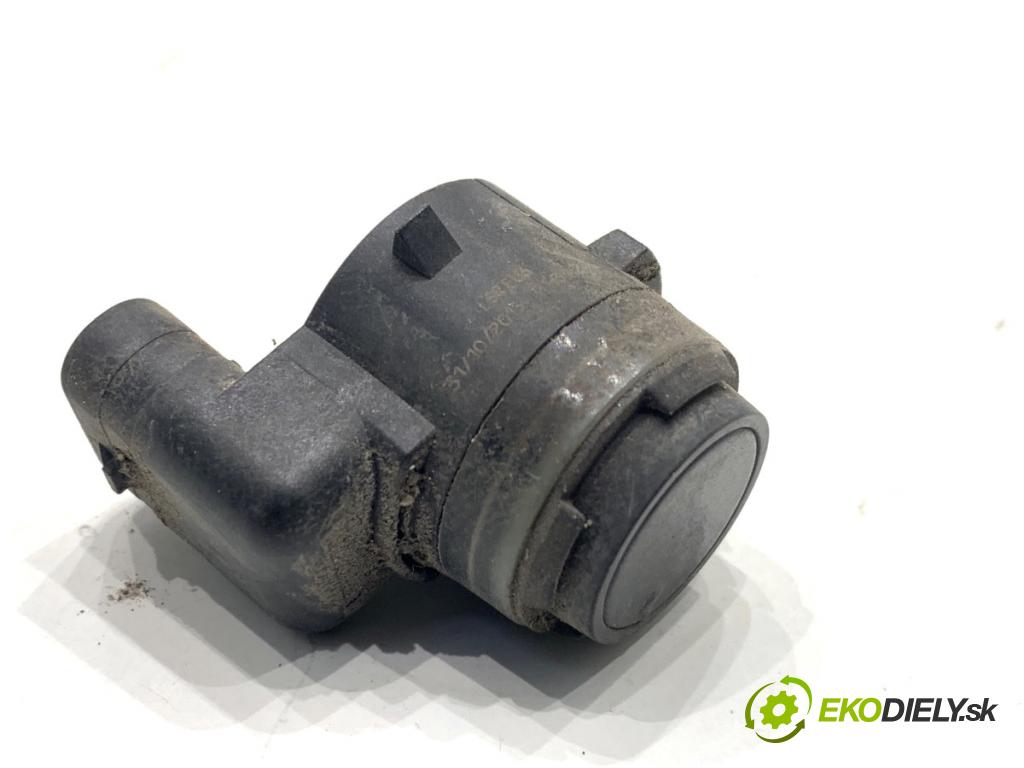 SKODA OCTAVIA III Kombi 2015 110 kW 2.0 TDI 1968 snímač PDC 5Q0919275C