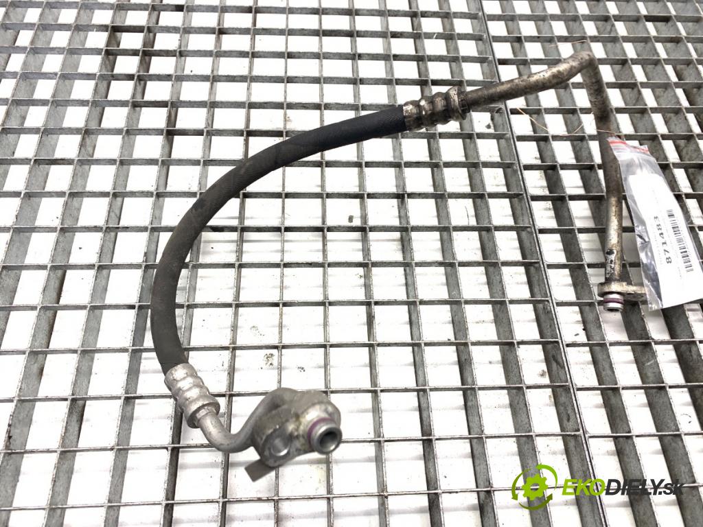 SKODA OCTAVIA III Kombi 2015 110 kW 2.0 TDI 1968 rúrka klimatizácie 5Q0816721B (Rúrka klimatizácie)