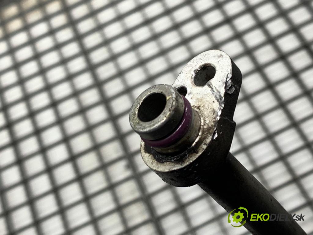 SKODA OCTAVIA III Kombi 2015 110 kW 2.0 TDI 1968 rúrka klimatizácie 5Q0816721B (Rúrka klimatizácie)