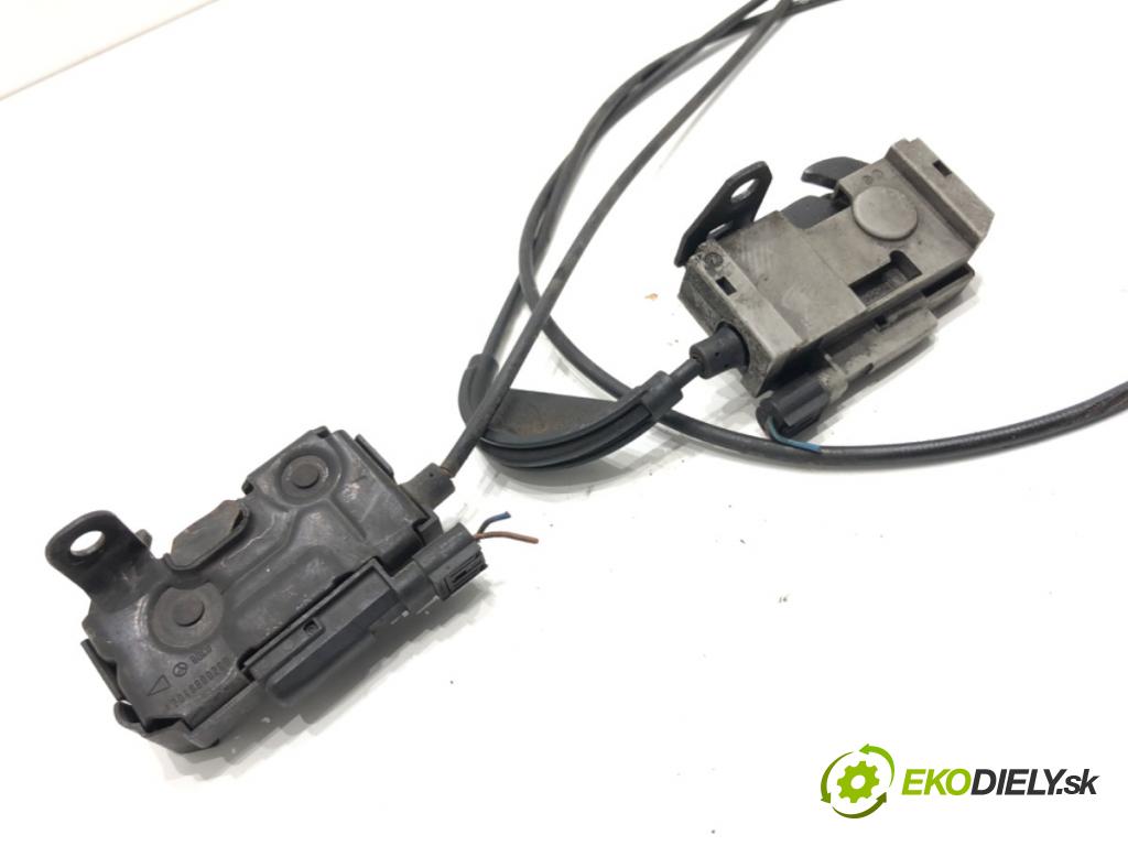 MERCEDES-BENZ KLASA GL SUV 2012 190 kW GL 350 CDI / BlueTec 4-matic (166.823, 166.824) 2987 zámok kapoty predný A1668800159