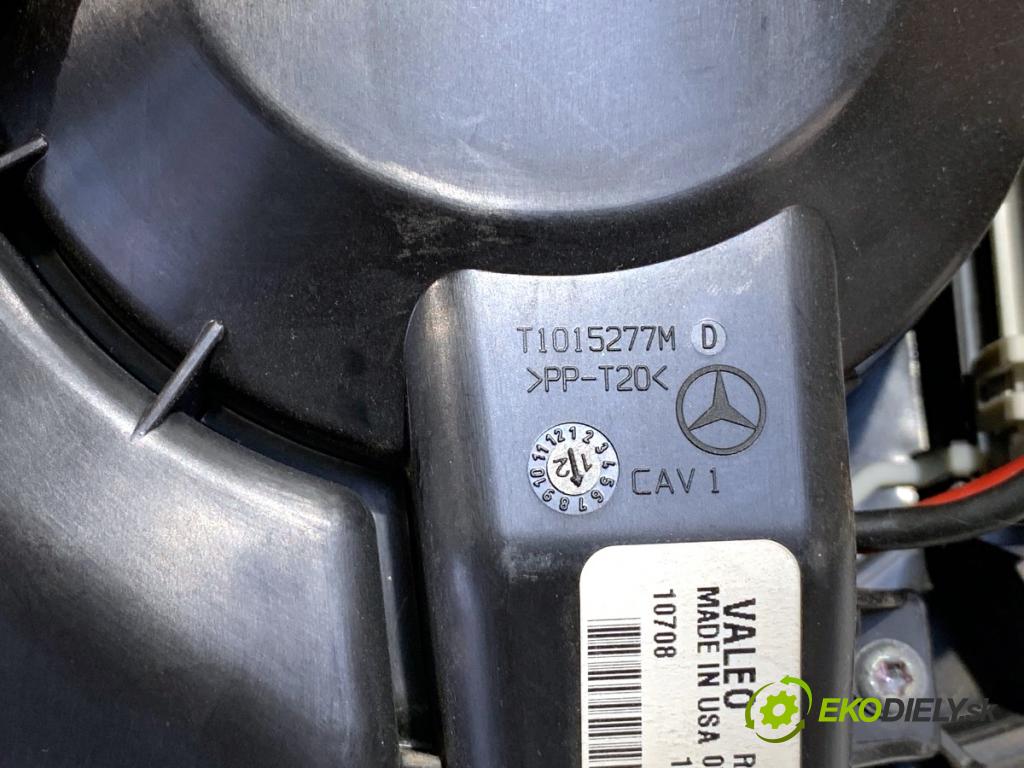 MERCEDES-BENZ KLASA GL SUV 2012 190 kW GL 350 CDI / BlueTec 4-matic (166.823, 166.824) 2987 ventilátor kúrenia T1015113G
