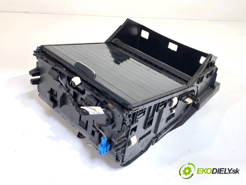 MERCEDES-BENZ KLASA GL SUV 2012 190 kW GL 350 CDI / BlueTec 4-matic (166.823, 166.824) 2987 Držiak na nápoje 16929127 (Držiak (úchyt) na nápoje)