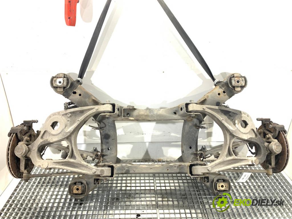 MERCEDES-BENZ KLASA GL SUV 2012 190 kW GL 350 CDI / BlueTec 4-matic (166.823, 166.824) 2987 Výstuha zad 