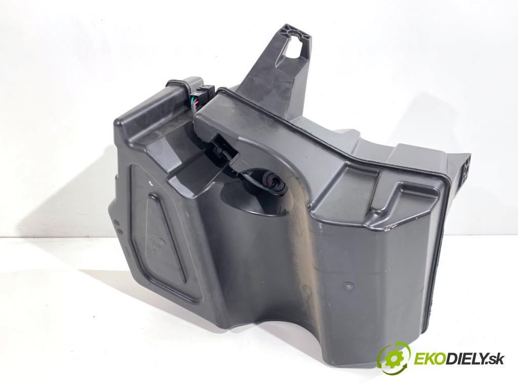 MERCEDES-BENZ KLASA GL SUV 2012 190 kW GL 350 CDI / BlueTec 4-matic (166.823, 166.824) 2987 subwoofer A1668202802 (Audio zariadenie)