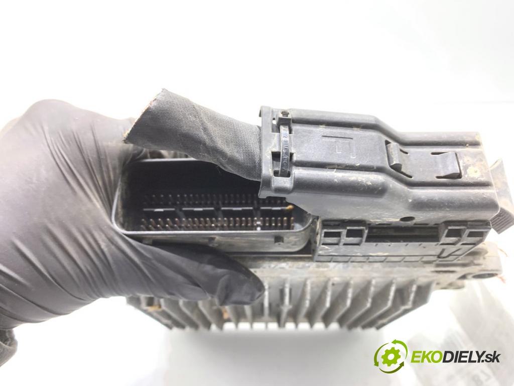 MERCEDES-BENZ KLASA GL SUV 2012 190 kW GL 350 CDI / BlueTec 4-matic (166.823, 166.824) 2987 riadiaca jednotka Motor A6429004301 (Riadiaca jednotka)