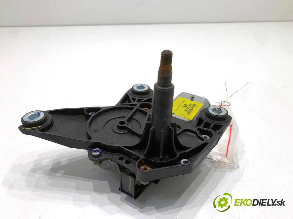 MERCEDES-BENZ KLASA GL SUV 2012 190 kW GL 350 CDI / BlueTec 4-matic (166.823, 166.824) 2987 Motor stieračov zad A2518200042