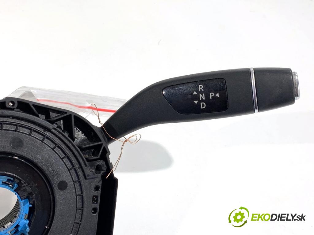 MERCEDES-BENZ KLASA GL SUV 2012 190 kW GL 350 CDI / BlueTec 4-matic (166.823, 166.824) 2987 Prepínač kombinovaný 10094979-00 (Prepínacie páčky pod volantom)