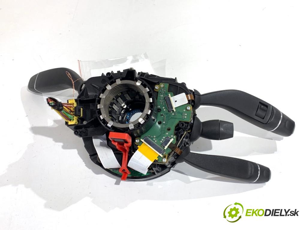 MERCEDES-BENZ KLASA GL SUV 2012 190 kW GL 350 CDI / BlueTec 4-matic (166.823, 166.824) 2987 Prepínač kombinovaný 10094979-00 (Prepínacie páčky pod volantom)