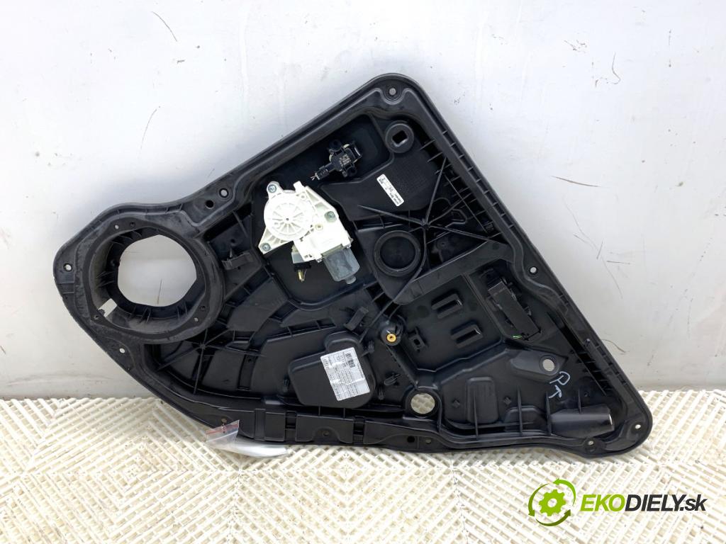 MERCEDES-BENZ KLASA GL SUV 2012 190 kW GL 350 CDI / BlueTec 4-matic (166.823, 166.824) 2987 mechanismus okna pravý zadní část 