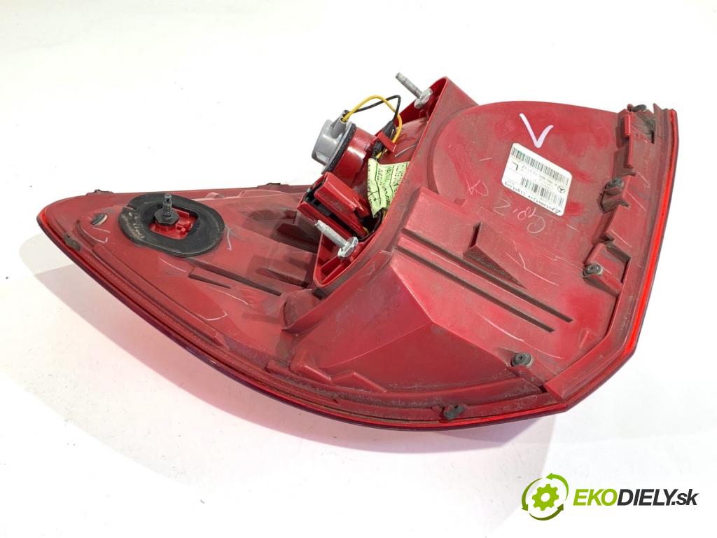 MERCEDES-BENZ KLASA GL SUV 2012 190 kW GL 350 CDI / BlueTec 4-matic (166.823, 166.824) 2987 Svetlo ľavy zad A1669067301