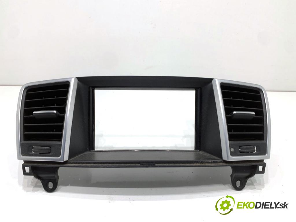 MERCEDES-BENZ KLASA GL SUV 2012 190 kW GL 350 CDI / BlueTec 4-matic (166.823, 166.824) 2987 mří topení přední část střední 