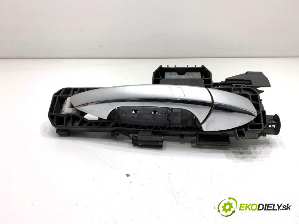 MERCEDES-BENZ KLASA GL SUV 2012 190 kW GL 350 CDI / BlueTec 4-matic (166.823, 166.824) 2987 klika vnejší pravý přední část A2047602434